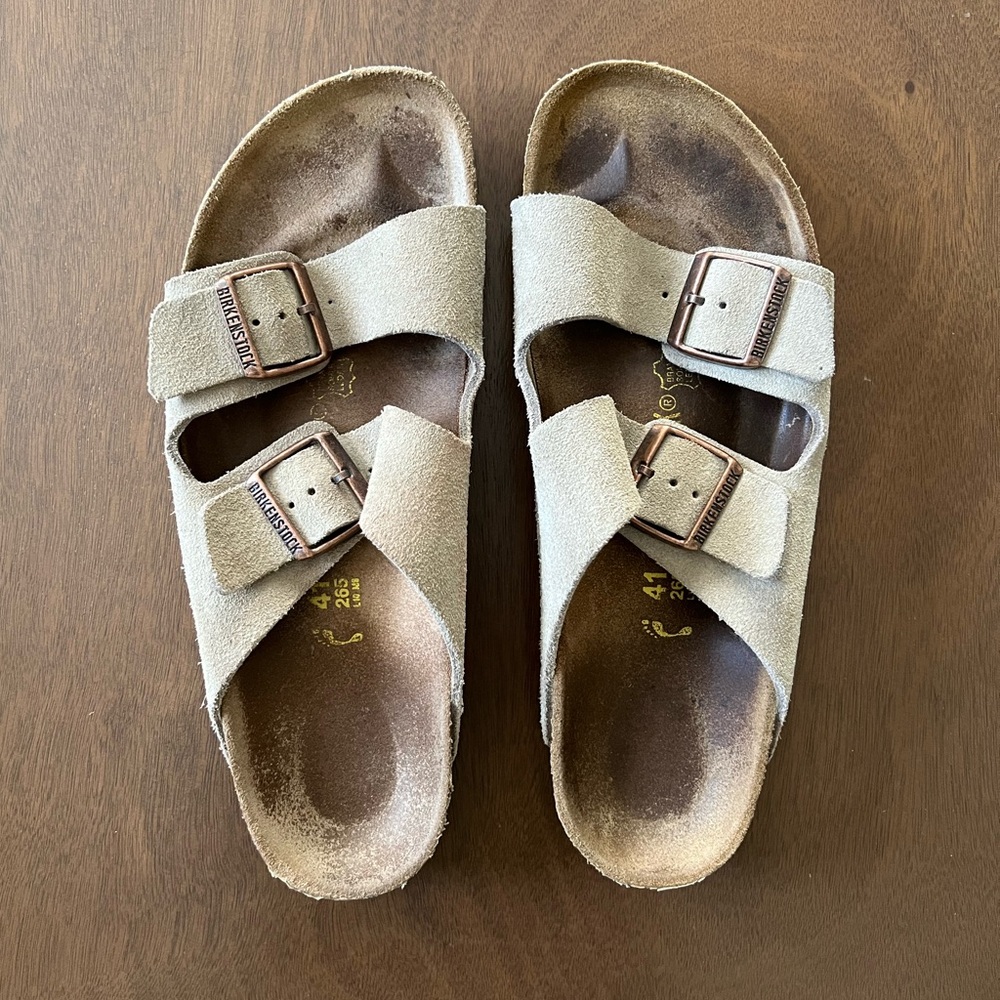 Birkenstock Tan Suede Sandals | Men’s size 8 | Euro 41